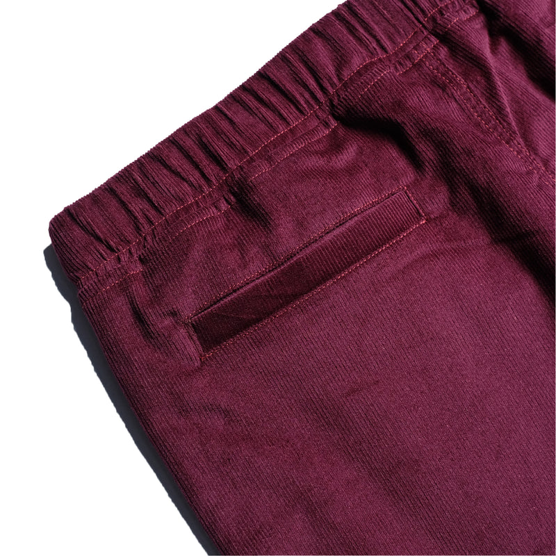 Q Logo Shorts - Red Maroon