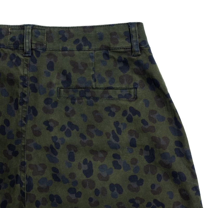 Double Pleated Short - Dark Leopard